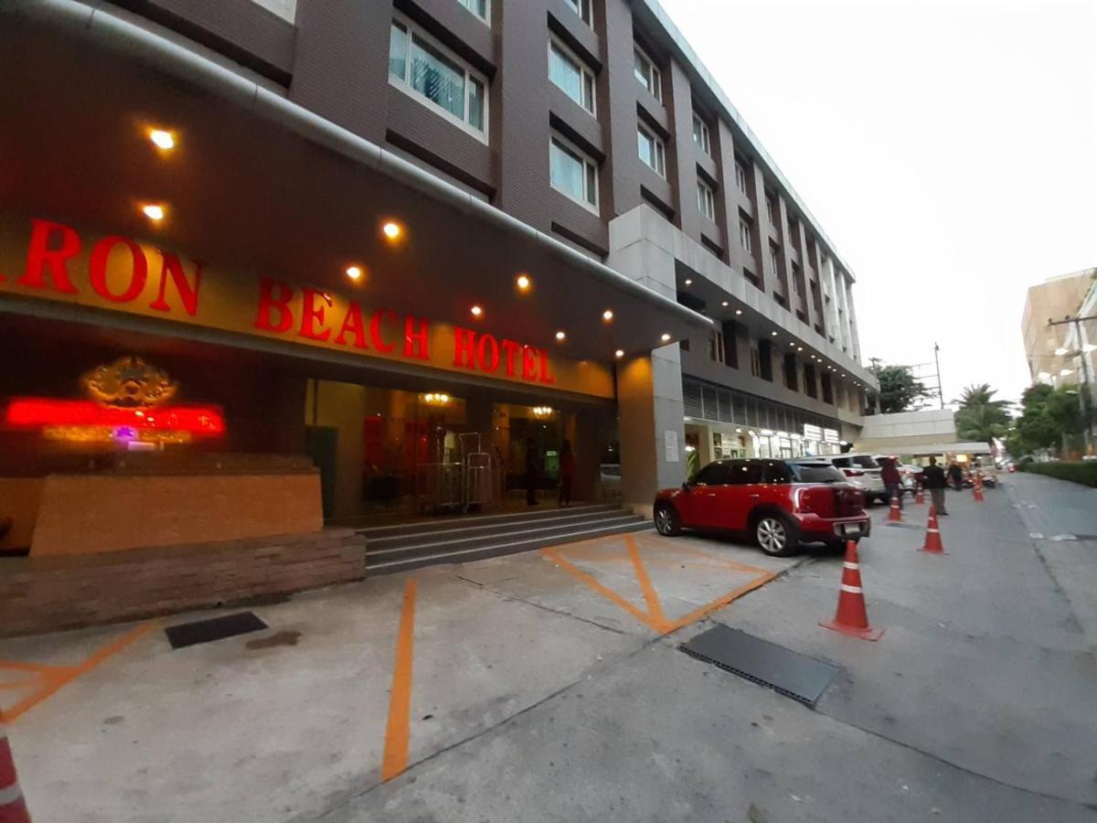 Baron Beach Hotel Pattaya Exteriör bild