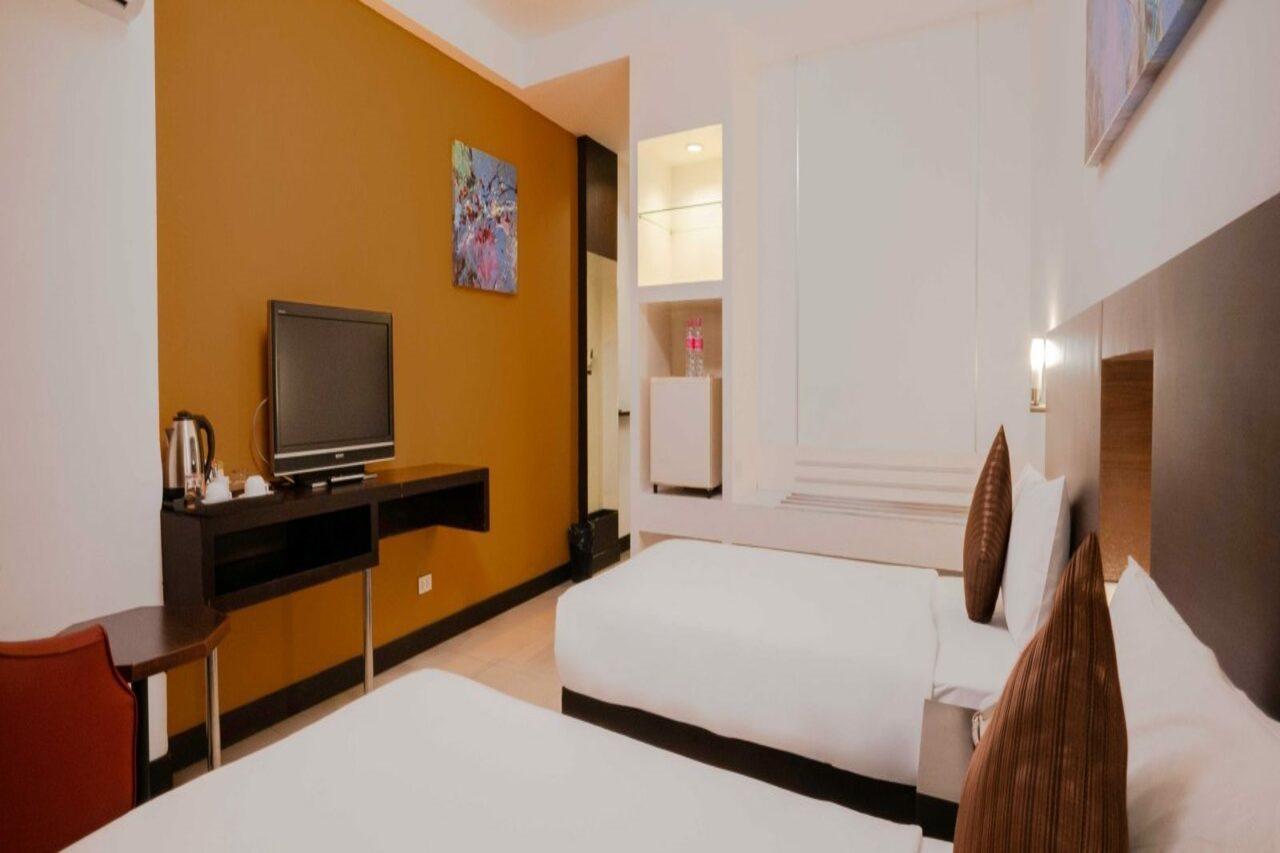 Baron Beach Hotel Pattaya Exteriör bild
